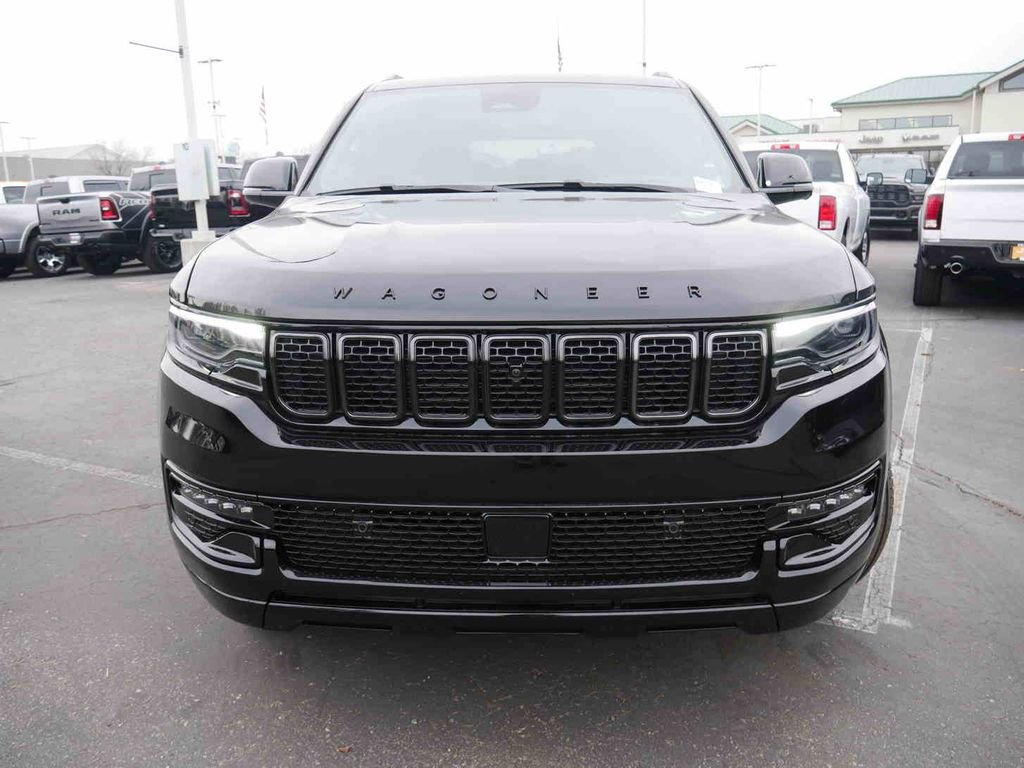 New 2025 Jeep Wagoneer L Series II w/ Convenience Group I image 2