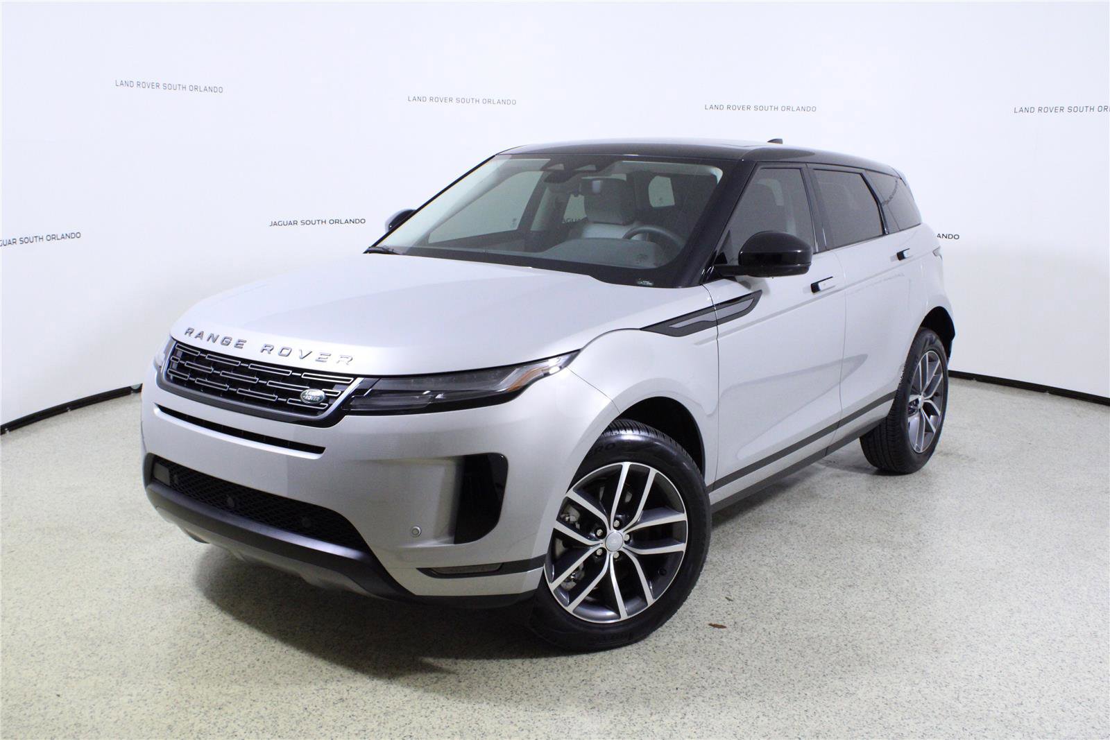 Used 2024 Land Rover Range Rover Evoque S AWD/4WD image 1