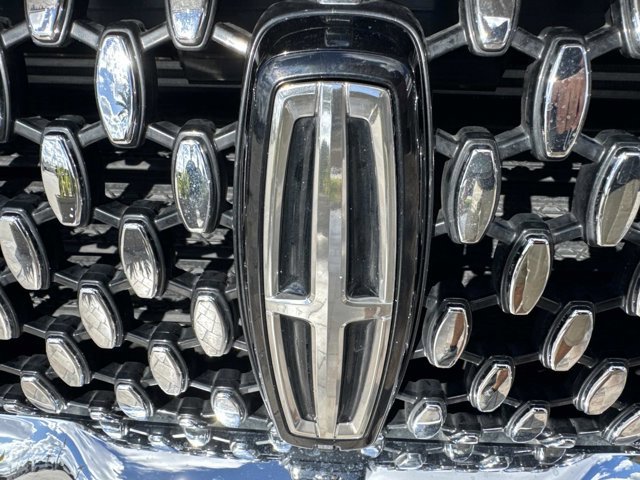 Certified 2024 Lincoln Aviator Black Label w/ Class IV Trailer Tow Package image 8