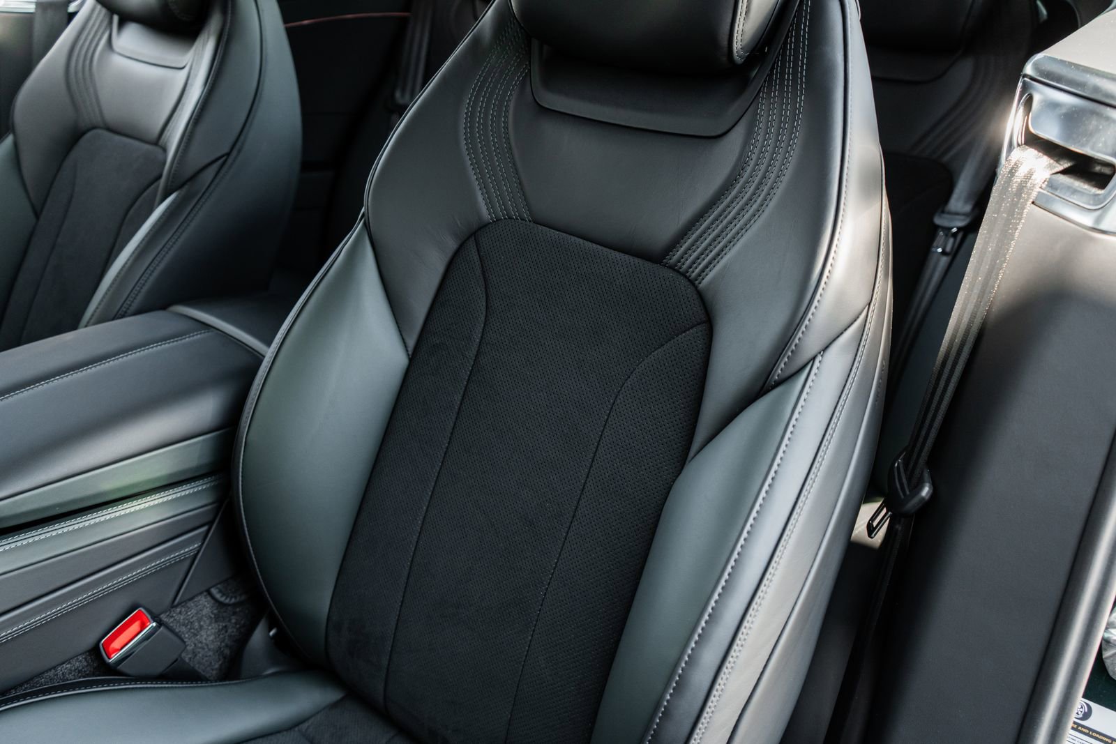 New 2026 Bentley Continental GT AWD/4WD image 30