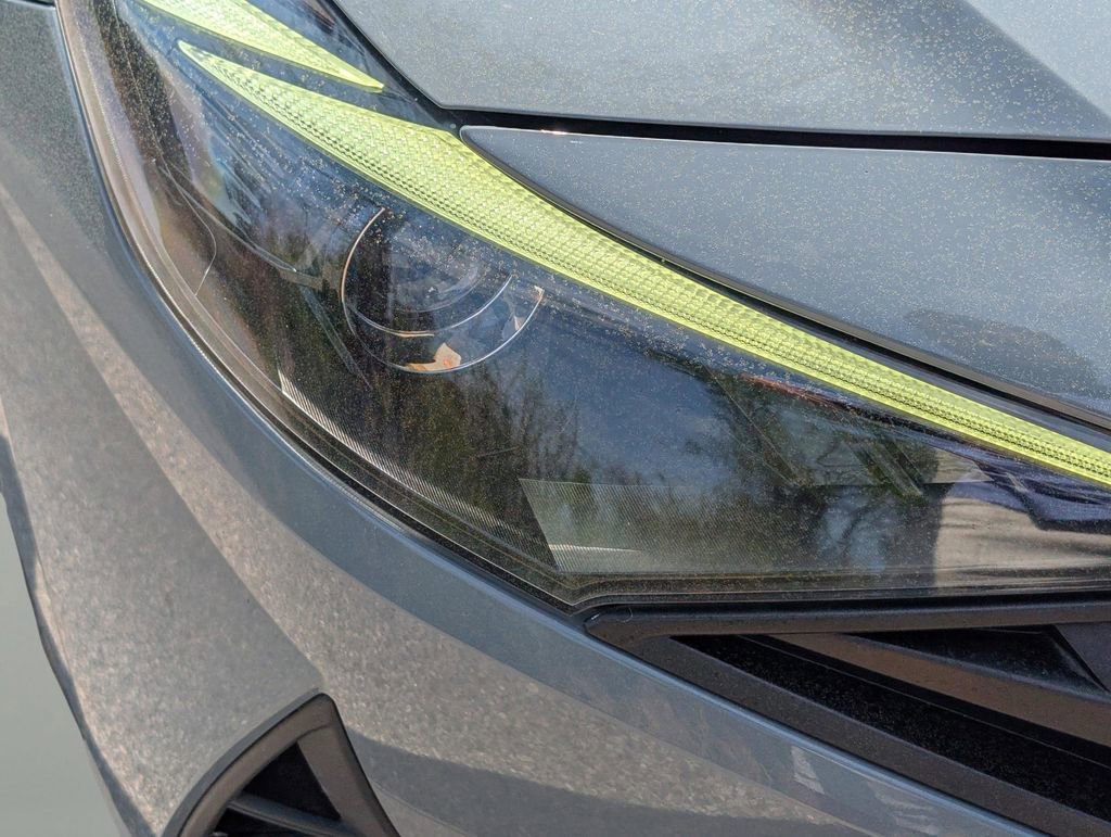 Used 2022 Hyundai Elantra SEL w/ Cargo Package image 9