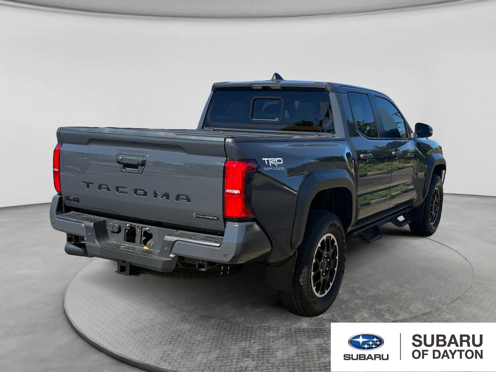 Used 2024 Toyota Tacoma TRD Off-Road w/ TRD Off Road Upgrade Package AWD/4WD image 5