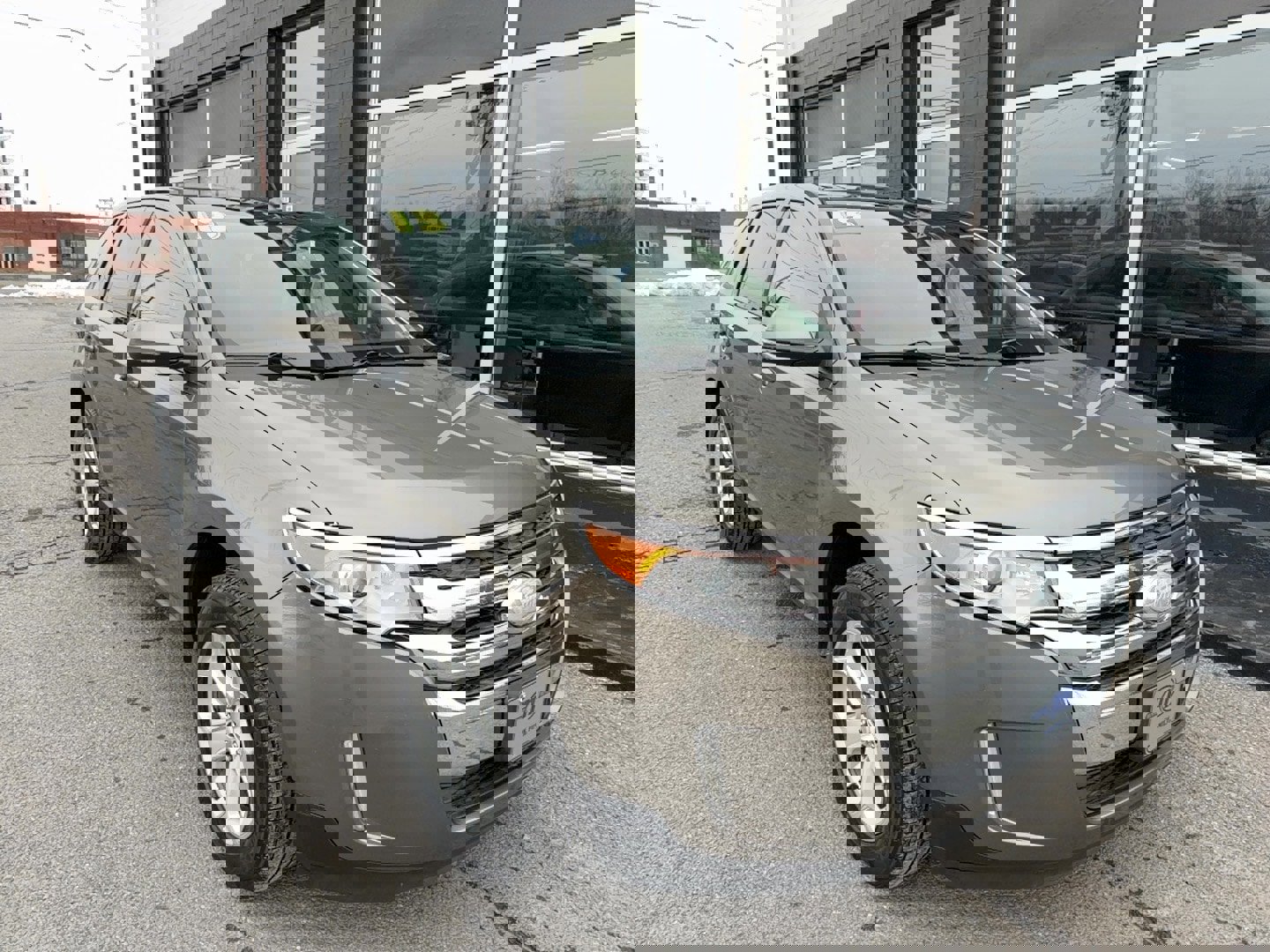 Used 2013 Ford Edge SEL image 3