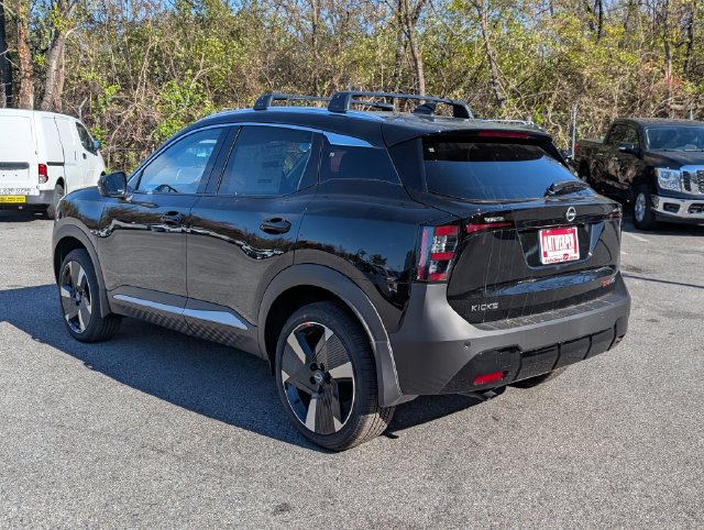 New 2026 Nissan Kicks SR w/ Cold Weather Package AWD/4WD image 4