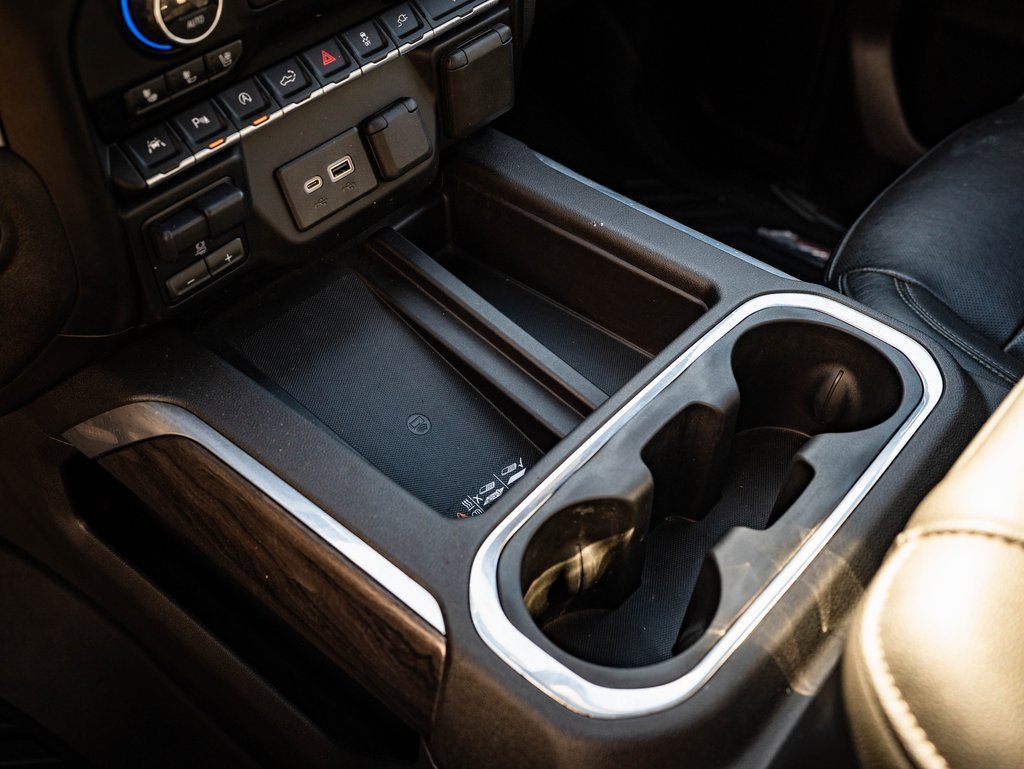 Used 2020 Chevrolet Silverado 1500 LTZ w/ LTZ Premium Package image 32