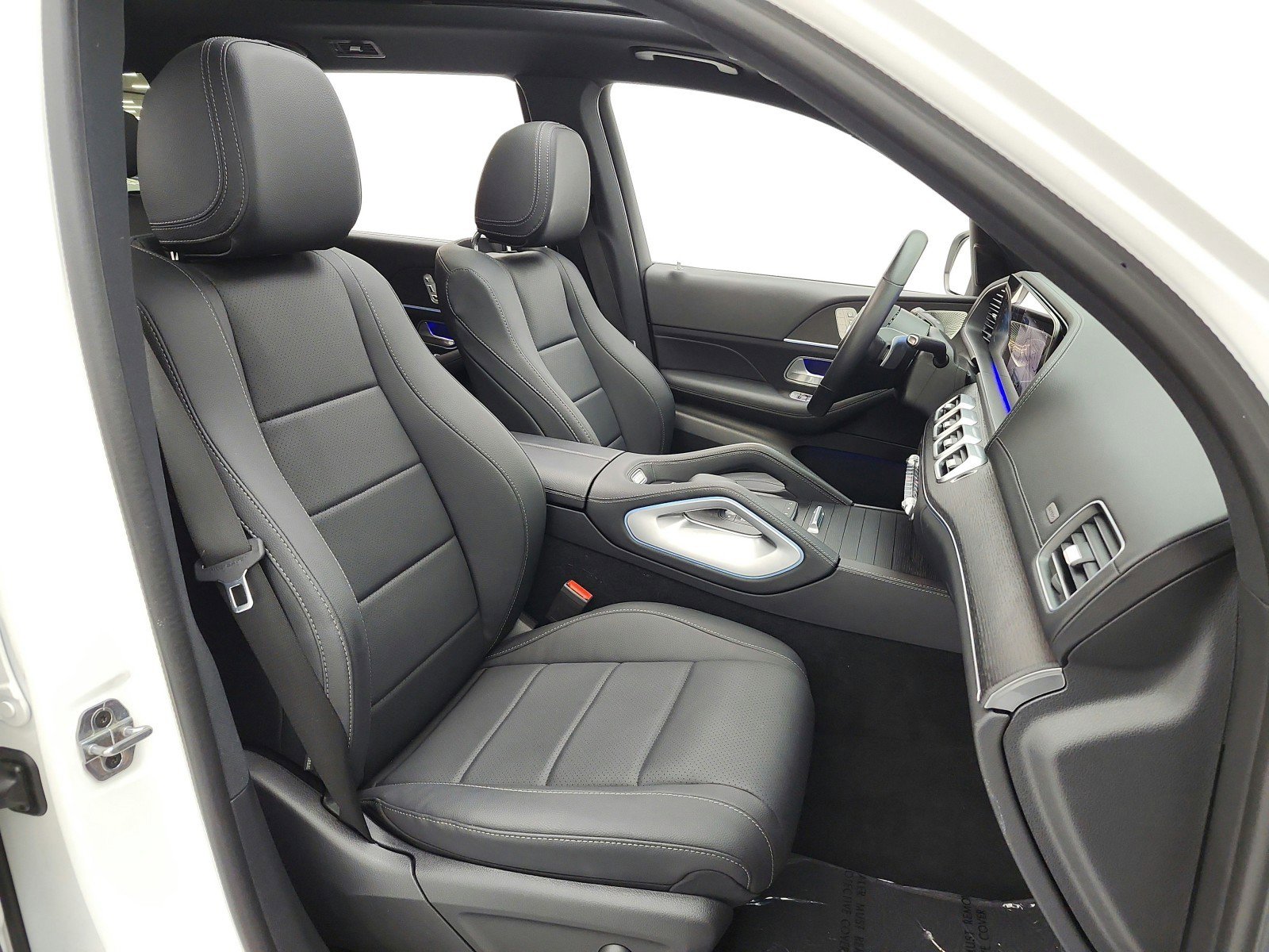 Certified 2025 Mercedes-Benz GLS 450 4MATIC image 21