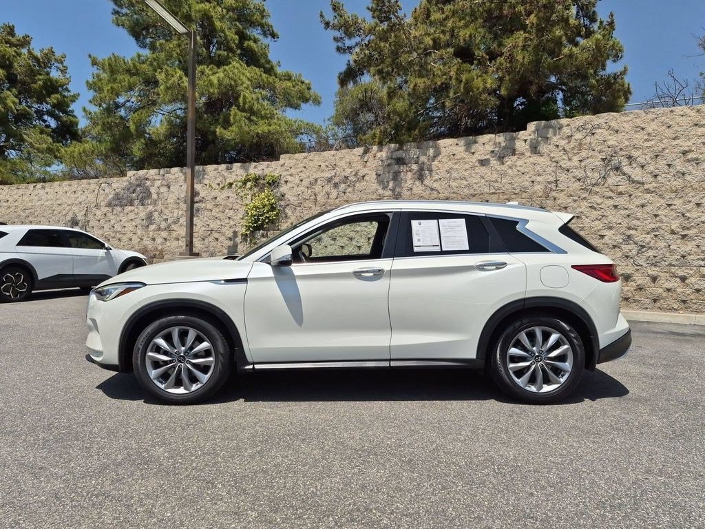 Used 2020 INFINITI QX50 Luxe w/ Cargo Package FWD image 3
