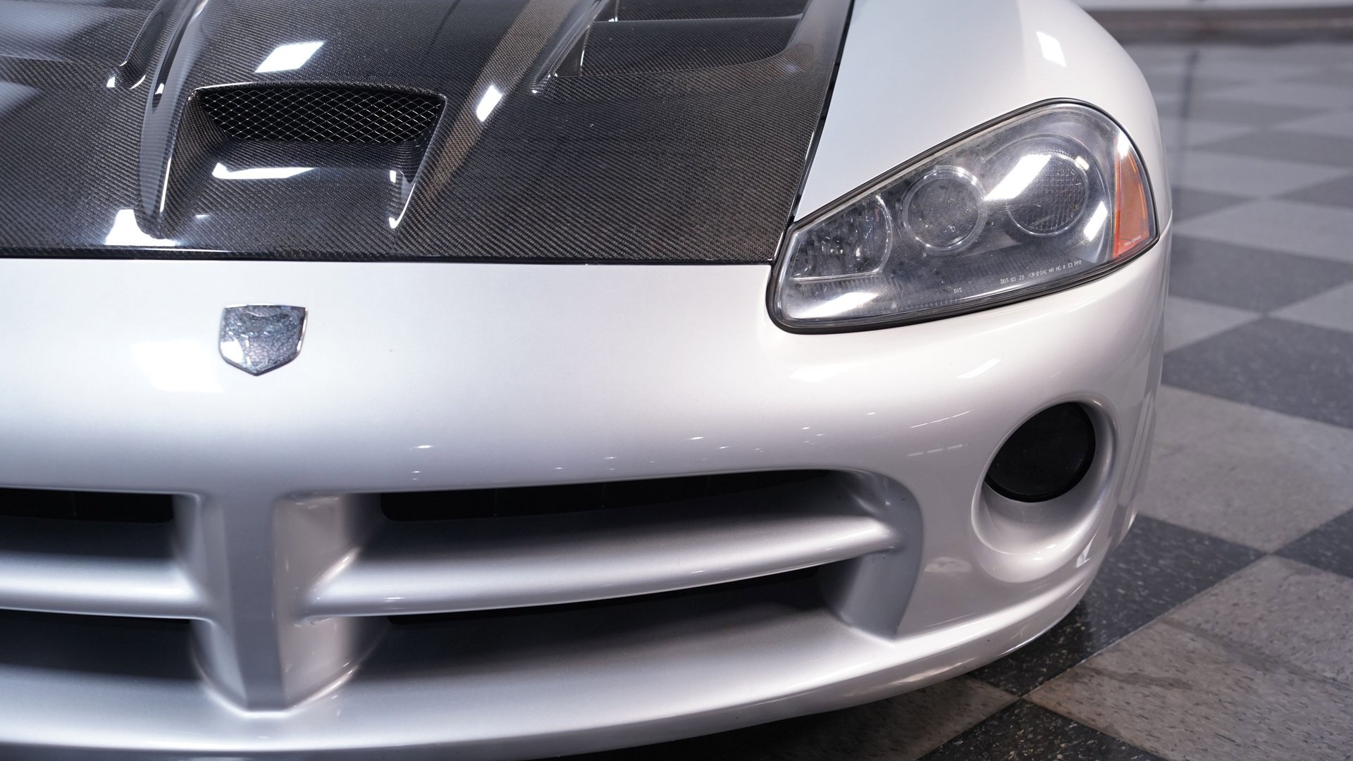 Used 2005 Dodge Viper SRT-10 image 18