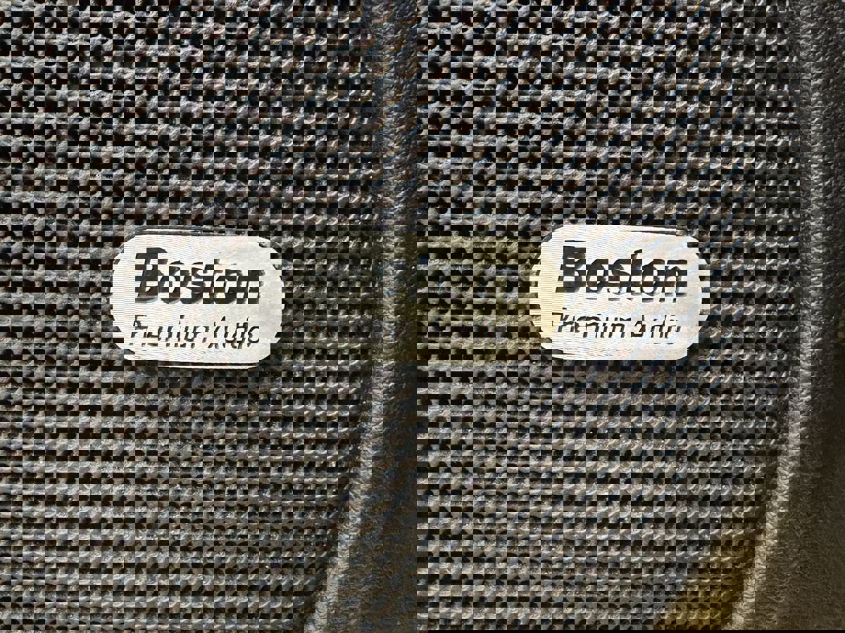 Used 2013 Chevrolet Camaro ZL1 image 22