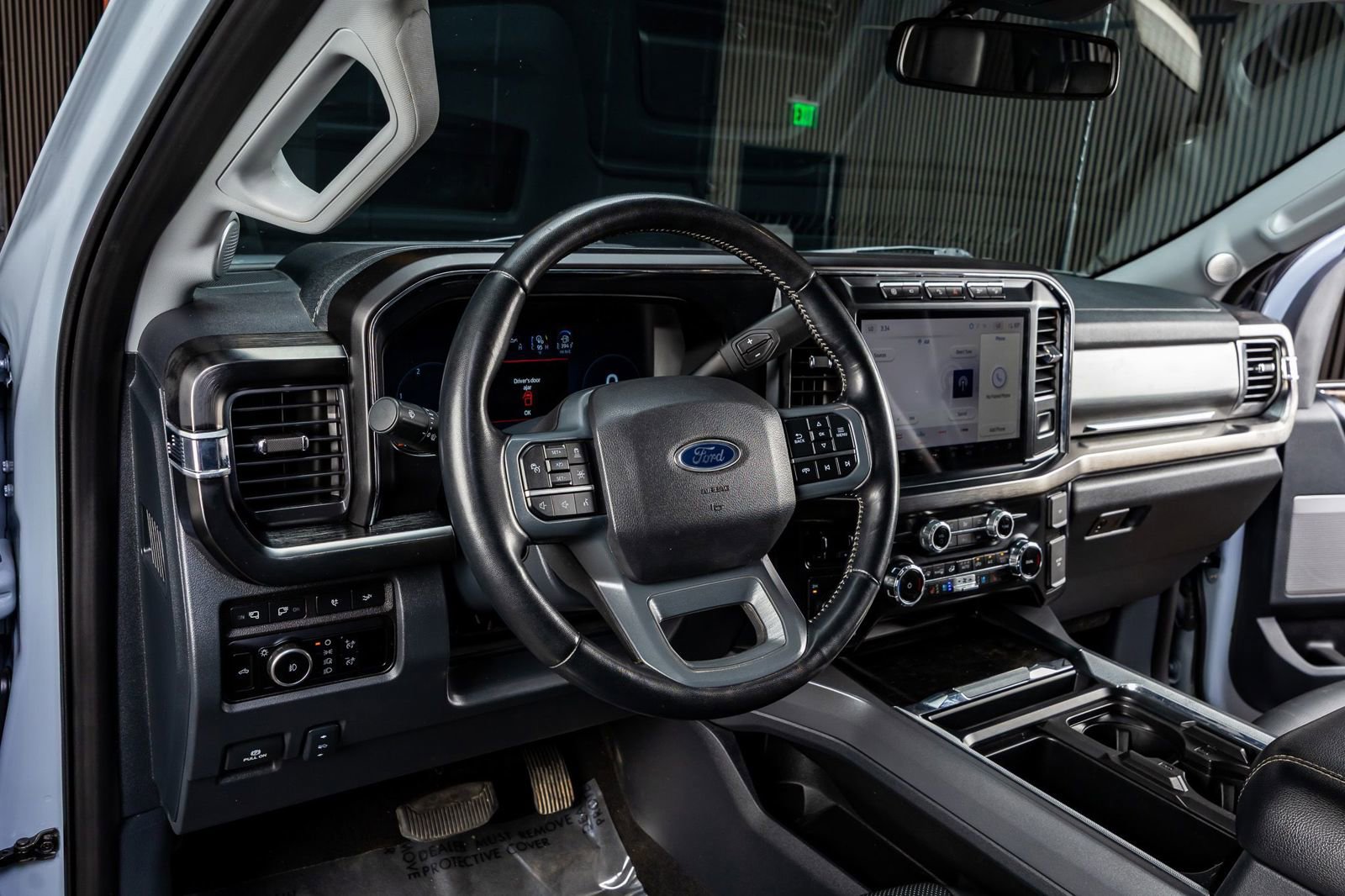 Used 2024 Ford F350 Lariat w/ Lariat Ultimate Package image 17