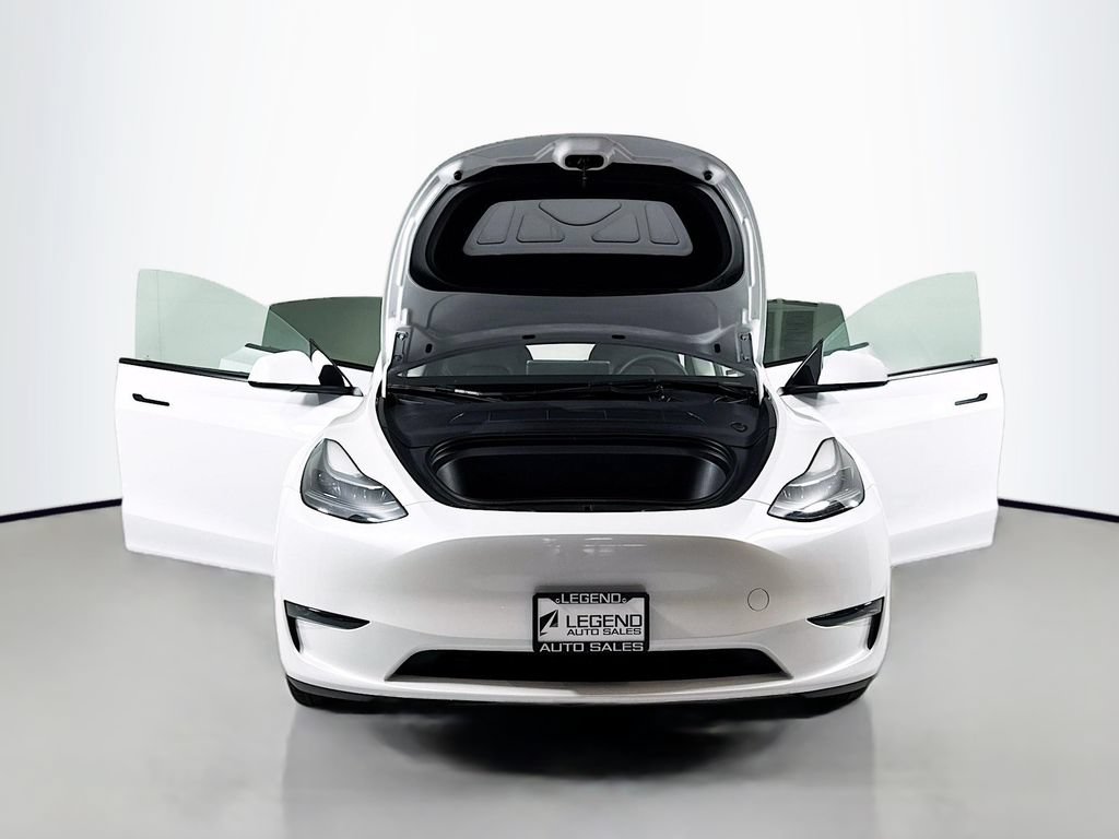 Used 2023 Tesla Model Y Long Range AWD/4WD image 31