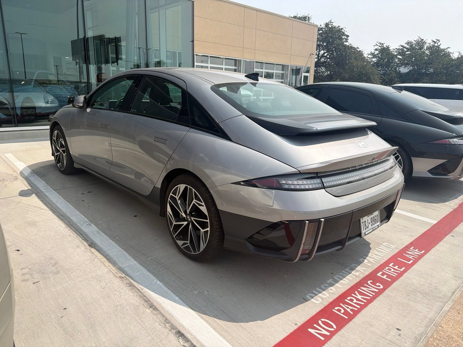 Certified 2023 Hyundai Ioniq 6 Limited RWD image 6