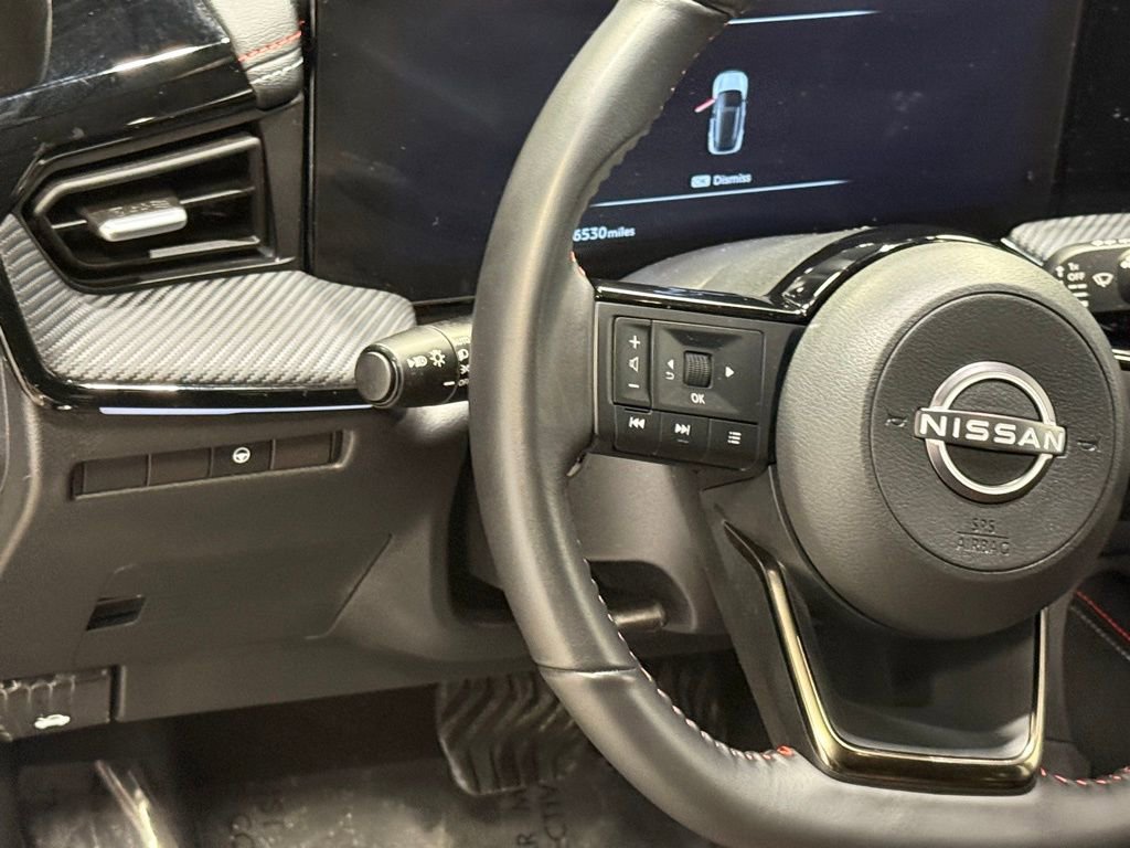 Certified 2025 Nissan Kicks SR image 9