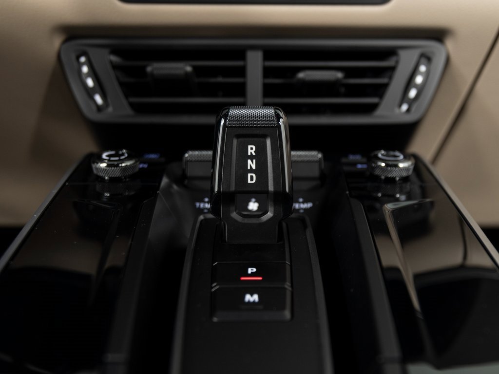 Certified 2025 Porsche 911 Carrera image 41