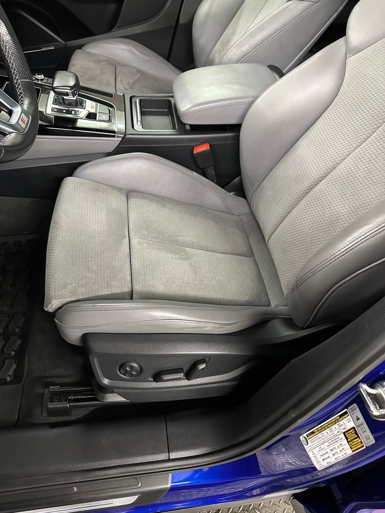 Used 2022 Audi SQ5 Prestige w/ Prestige Package AWD/4WD image 13