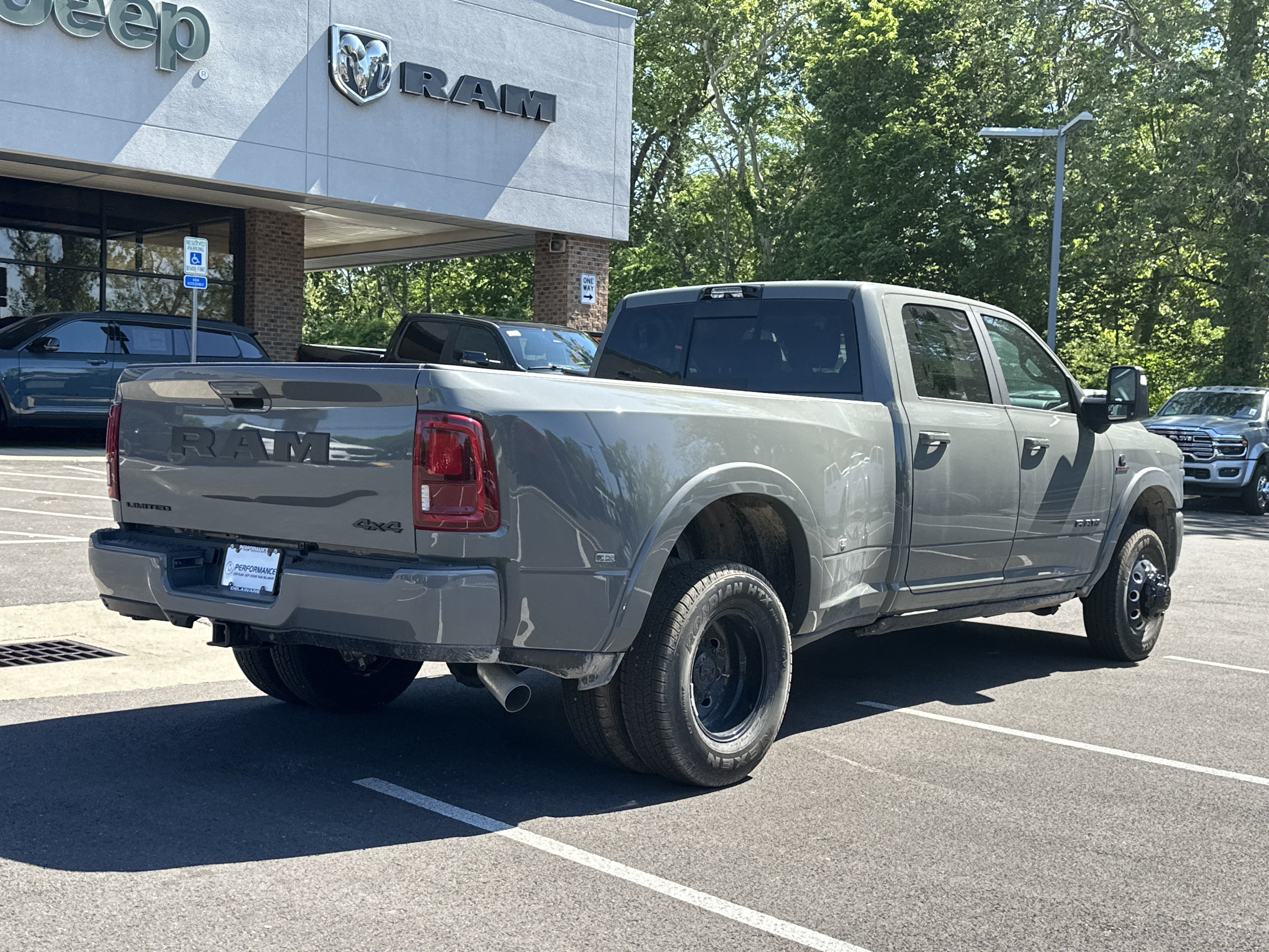 New 2026 RAM 3500 Limited AWD/4WD image 21