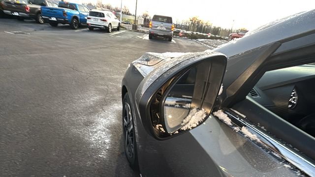 Used 2024 Nissan Sentra SV image 41