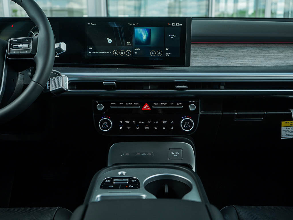 New 2026 Hyundai Ioniq 9 Limited image 18