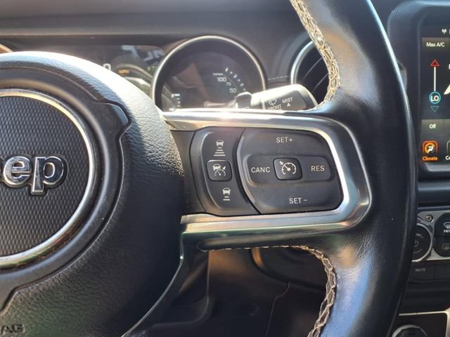 Certified 2022 Jeep Wrangler Unlimited Sahara w/ Cold Weather Group image 18