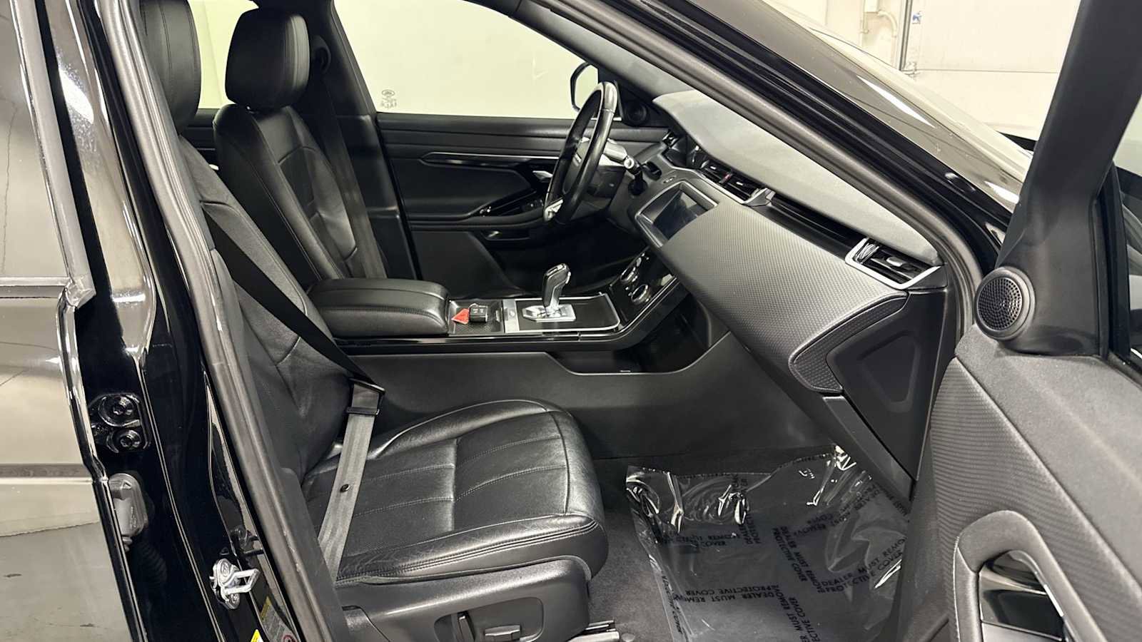 Used 2020 Land Rover Range Rover Evoque S image 29