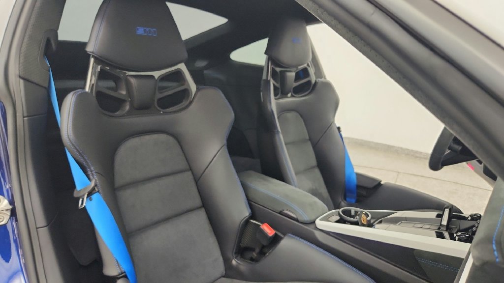 Used 2024 Porsche 911 Dakar AWD/4WD image 46