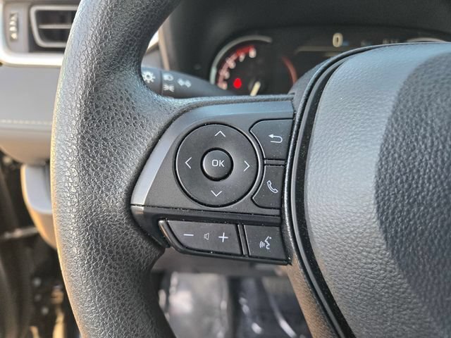 Certified 2025 Toyota RAV4 XLE FWD image 25