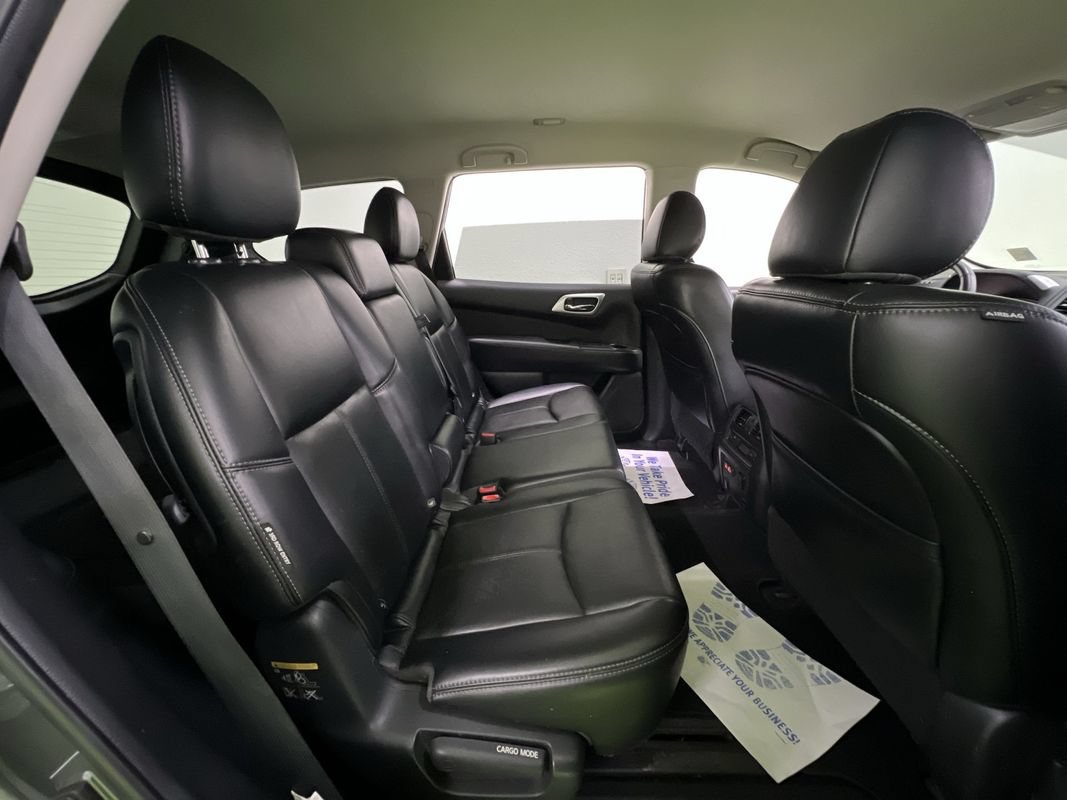 Used 2019 Nissan Pathfinder SL AWD/4WD image 26