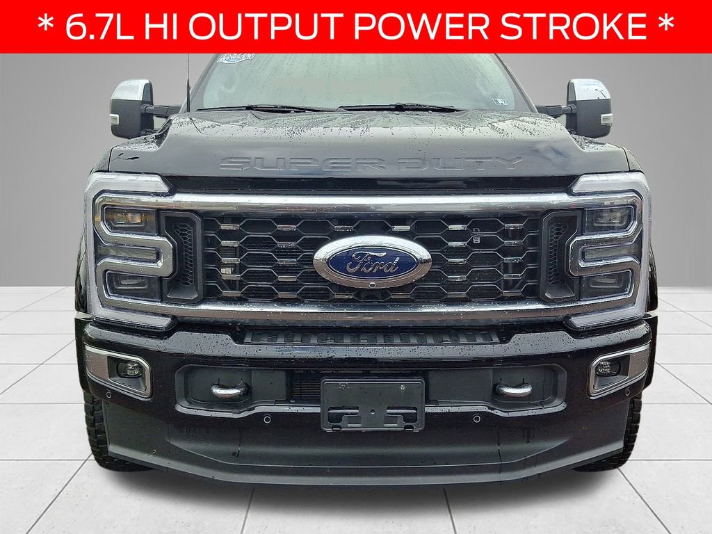 Used 2024 Ford F450 Limited image 2
