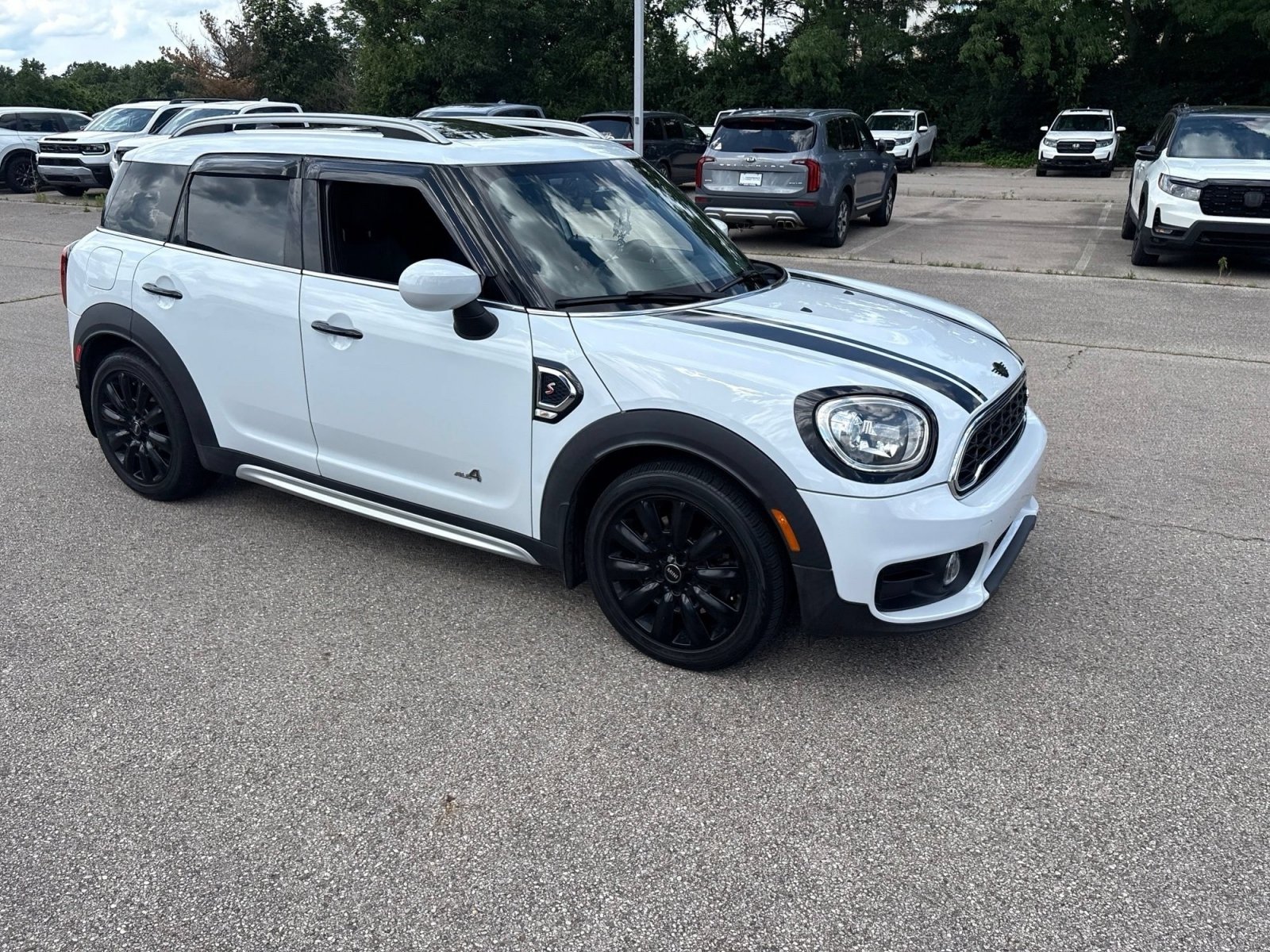 Used 2020 MINI Cooper Countryman S w/ Storage Package AWD/4WD image 16