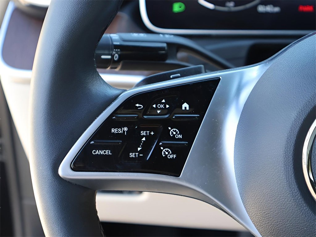 Used 2023 Mercedes-Benz C 300 4MATIC Sedan image 32