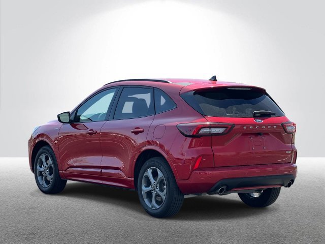 Used 2024 Ford Escape ST-Line w/ Tech Pack #1 AWD/4WD image 4