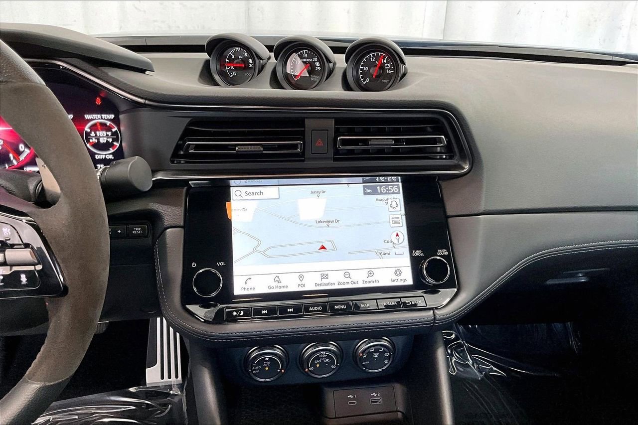 Used 2024 Nissan Z NISMO w/ Floor Mat Package image 5