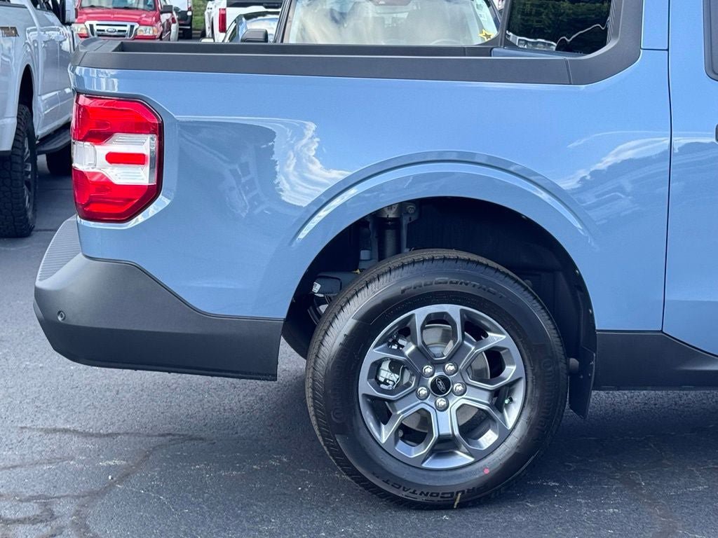 New 2026 Ford Maverick XLT w/ XLT Luxury Package FWD image 40