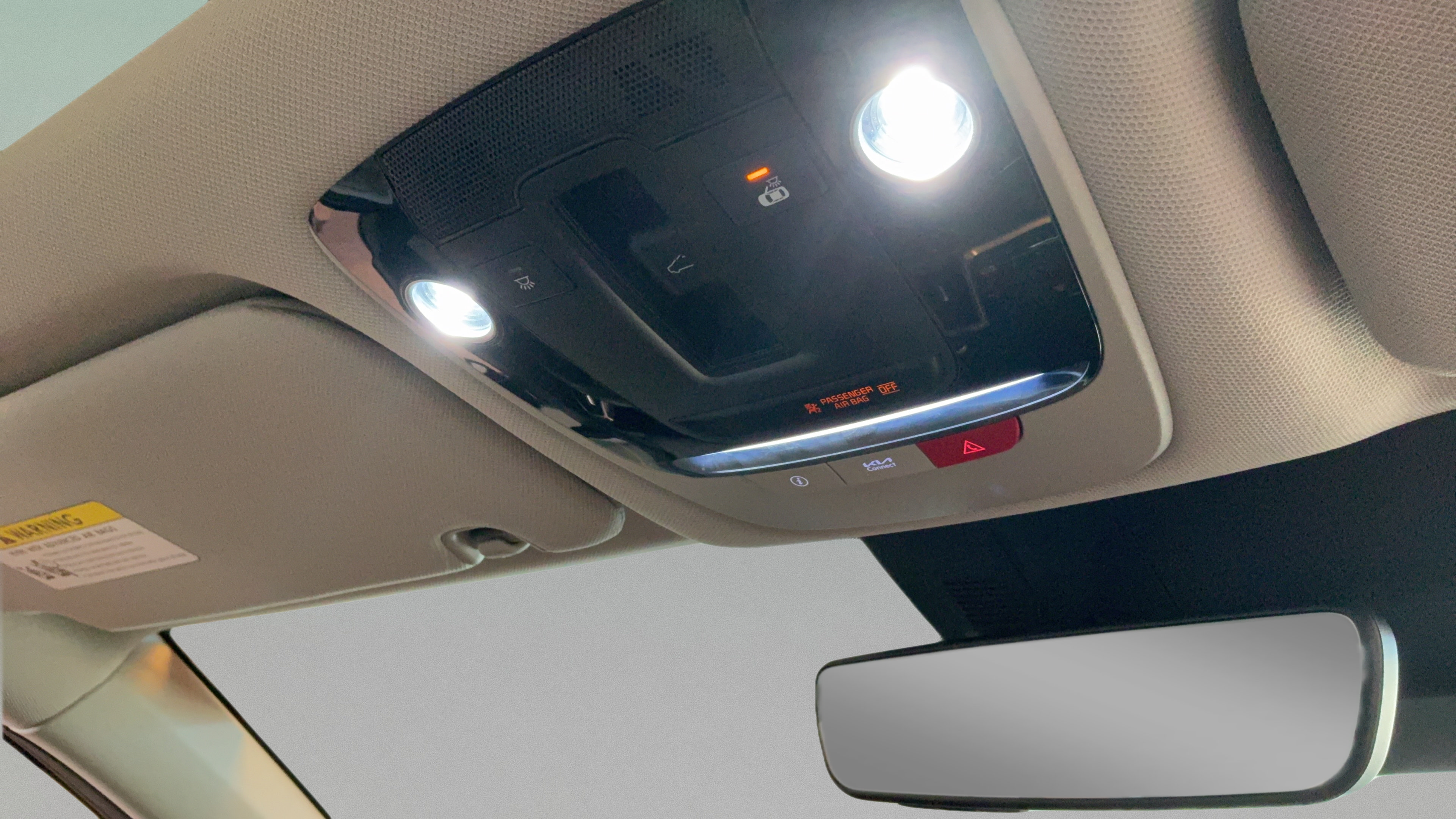 Used 2023 Kia Sorento S w/ Panoramic Sunroof Package AWD/4WD image 36