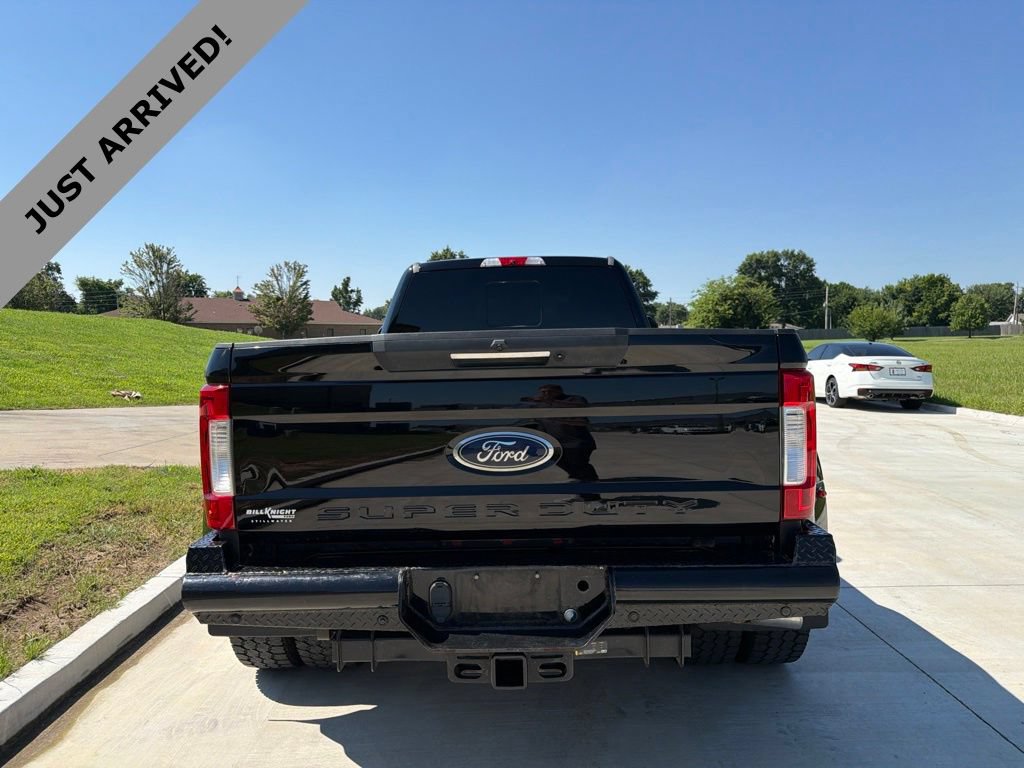 Used 2017 Ford F450 Lariat w/ Lariat Ultimate Package AWD/4WD image 6