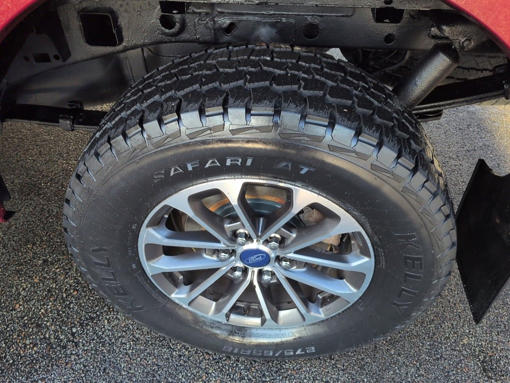 Used 2018 Ford F150 XLT w/ Equipment Group 302A Luxury image 13