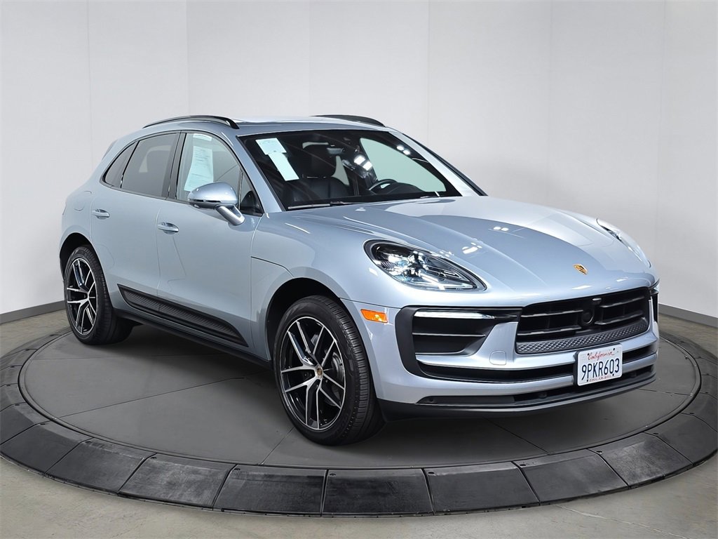 Used 2024 Porsche Macan image 9