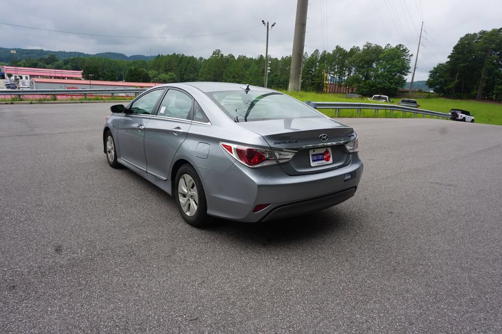 Used 2014 Hyundai Sonata Hybrid FWD image 17