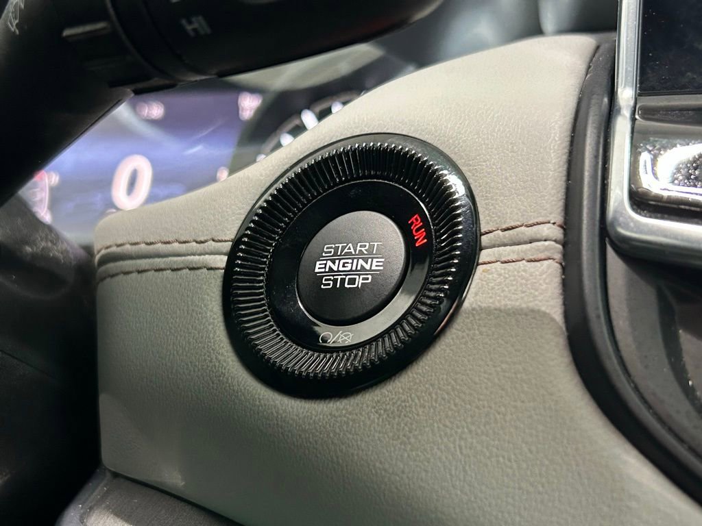 Used 2022 Jeep Compass Limited image 42