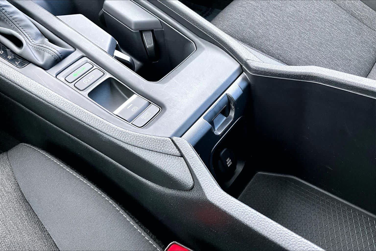 Used 2024 Honda Accord EX image 32