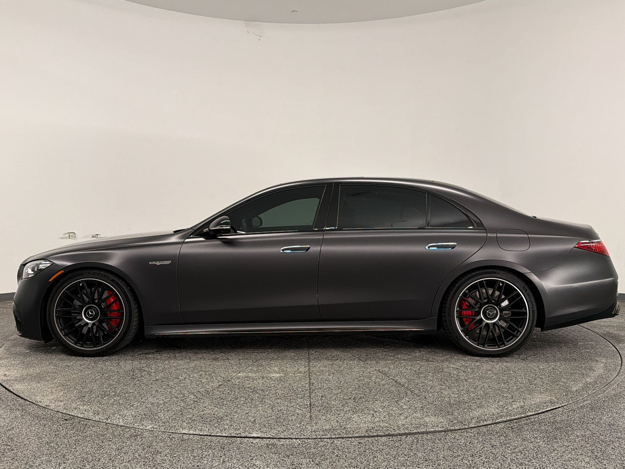 Certified 2024 Mercedes-Benz S 63 AMG S image 2