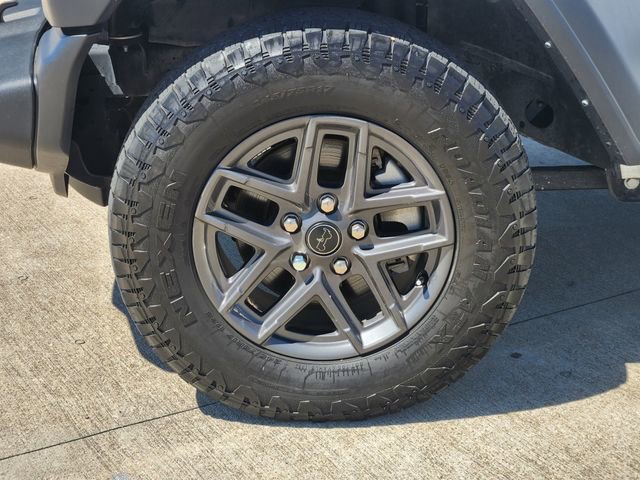 Used 2024 Jeep Wrangler Sport S image 10