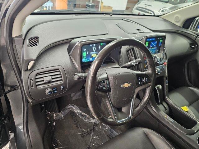 Used 2015 Chevrolet Volt Premium w/ Premium Trim Package FWD image 7