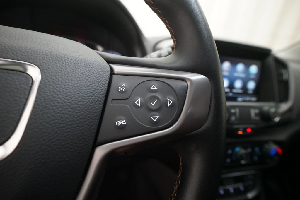 Used 2024 GMC Terrain AT4 AWD/4WD image 19