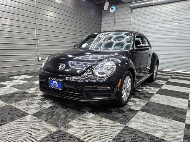 Used 2019 Volkswagen Beetle 2.0T S FWD image 38