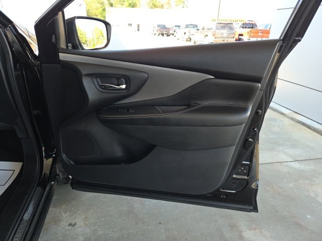 Used 2024 Nissan Murano SV AWD/4WD image 47