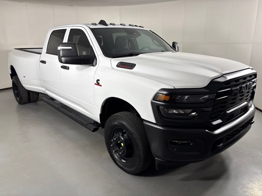 New 2027 RAM 3500 Tradesman AWD/4WD image 2