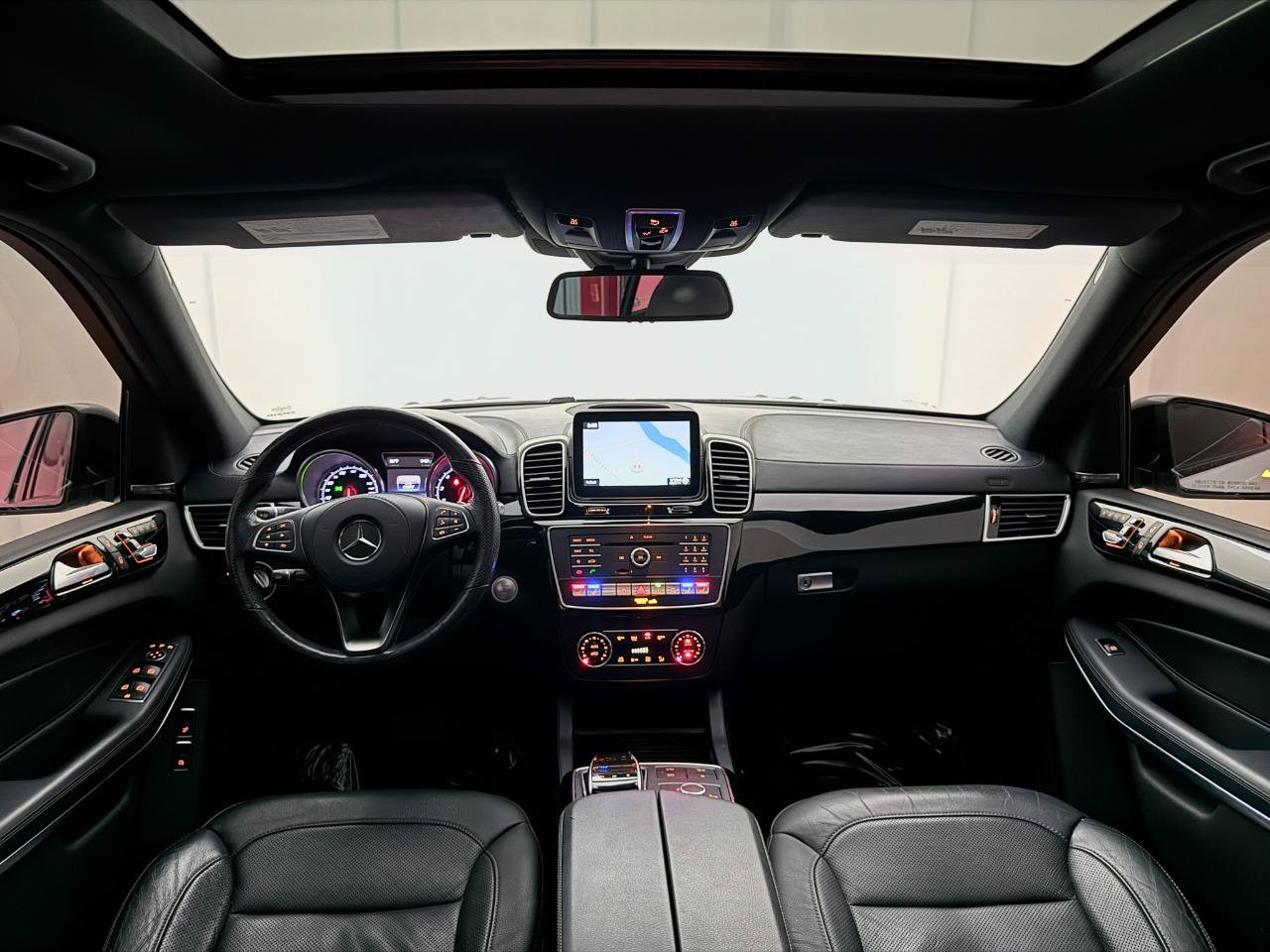 Used 2019 Mercedes-Benz GLS 550 4MATIC w/ Driver Assistance Package image 29