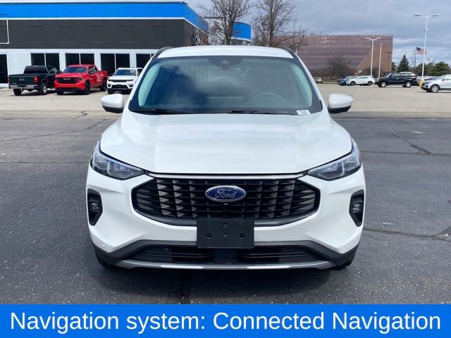 Used 2024 Ford Escape Platinum image 2