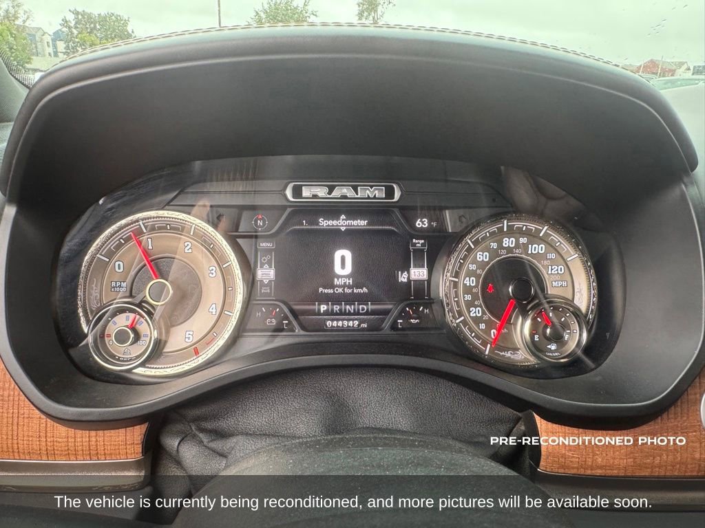 Used 2021 RAM 1500 Limited AWD/4WD image 16